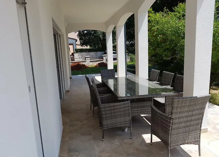 아파트 Iva 메덜린